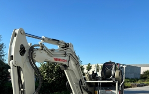 TAKEUCHI TB325